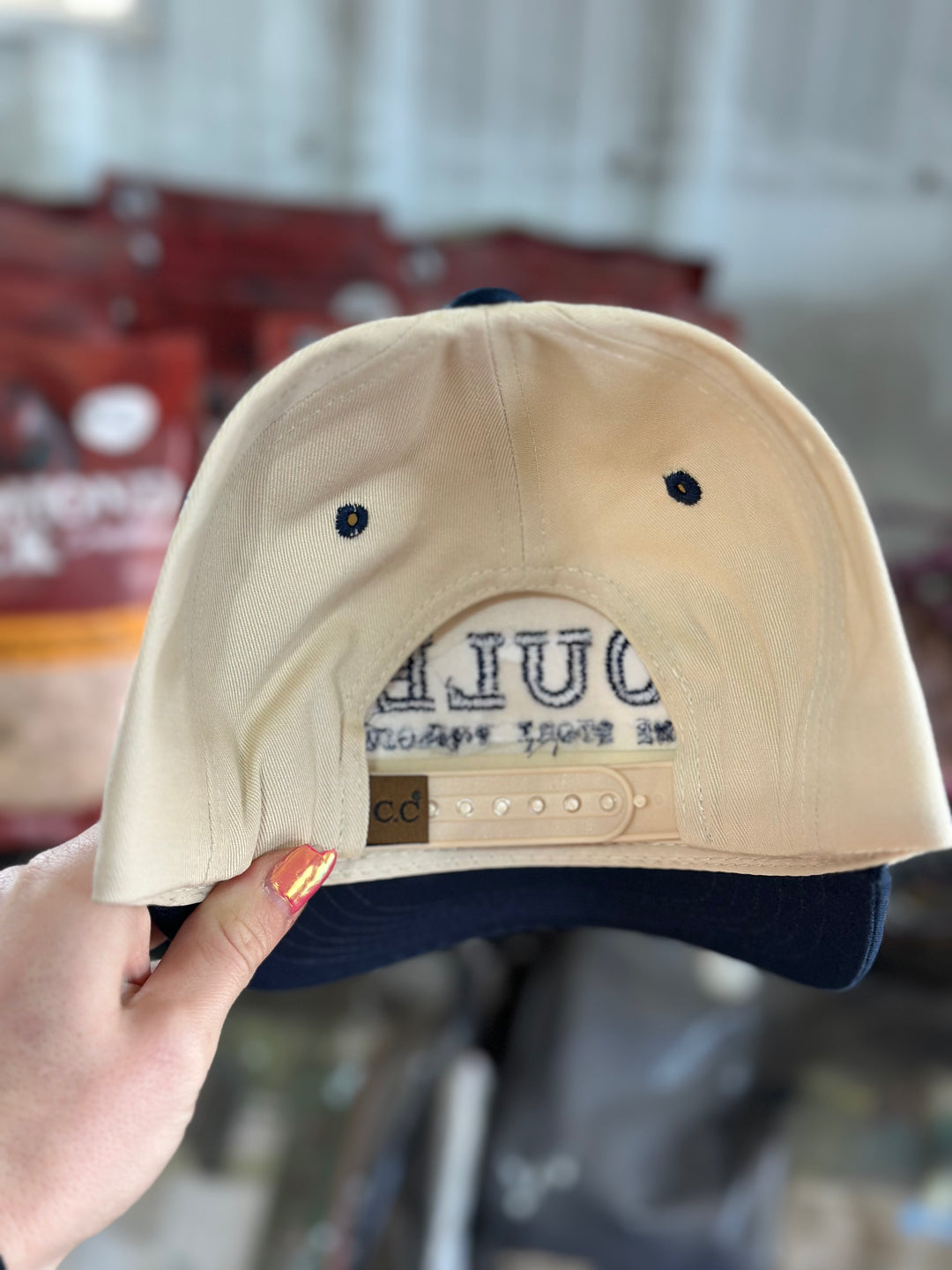 Coulee Two Tone Vintage Cap